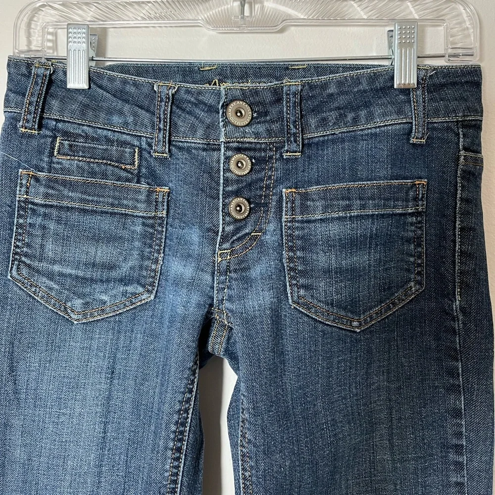 American Eagle Women’s Jeans 
Size 0 - Picture 3 of 8